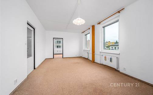 Prodej bytu 4+1 82 m², Karla Čapka, Mirovice, okres Písek