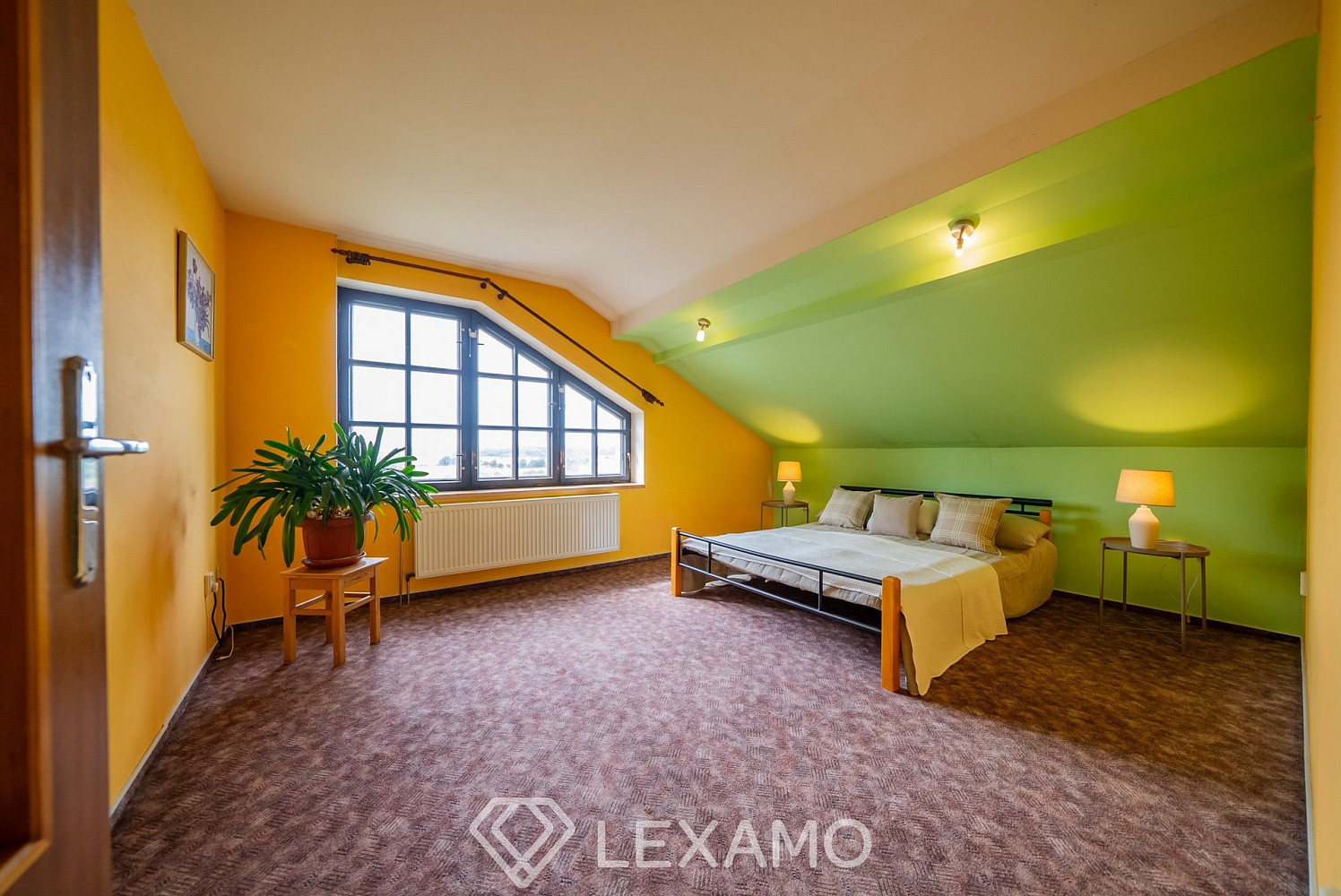 Prodej domu 270 m² s pozemkem 1 145 m² – pohled 5