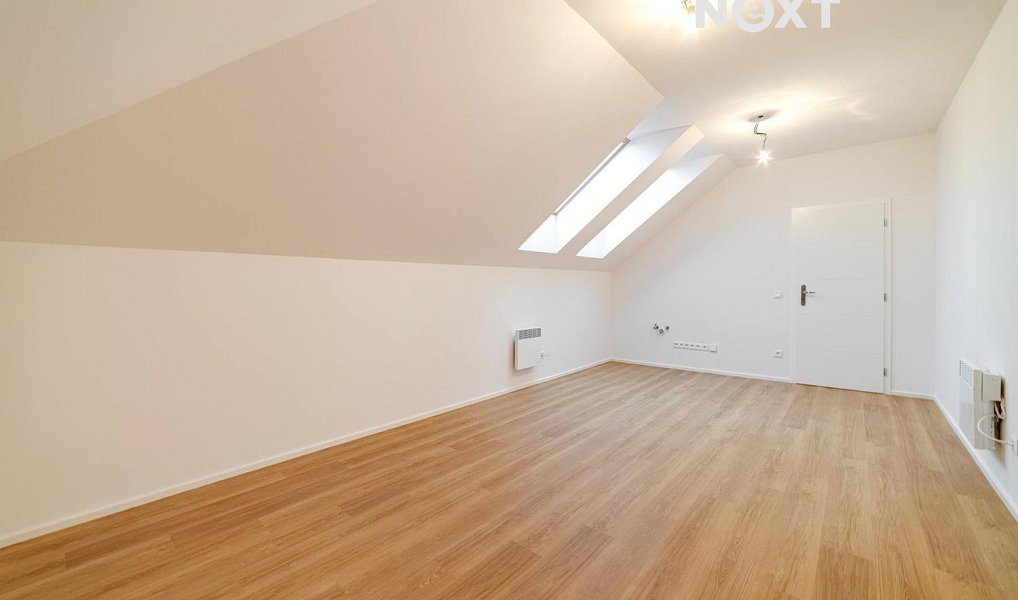 Prodej bytu 1+kk 30 m², Praha – náhled fotky 3