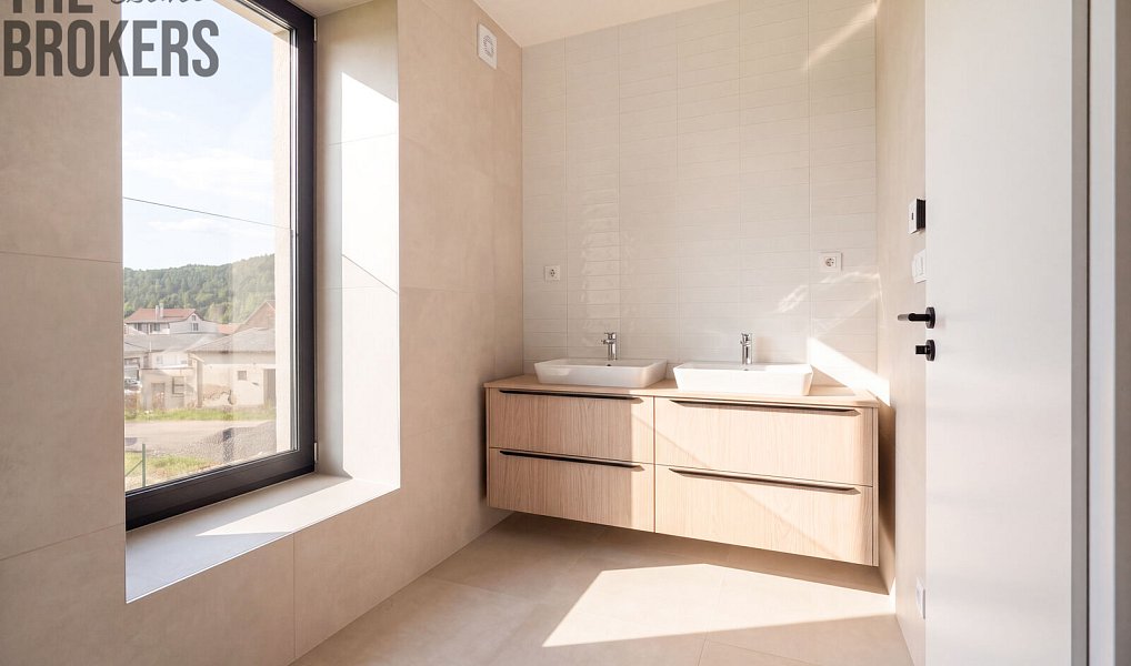 Prodej domu 173 m² s pozemkem 443 m², Chrustenice – náhled fotky 14