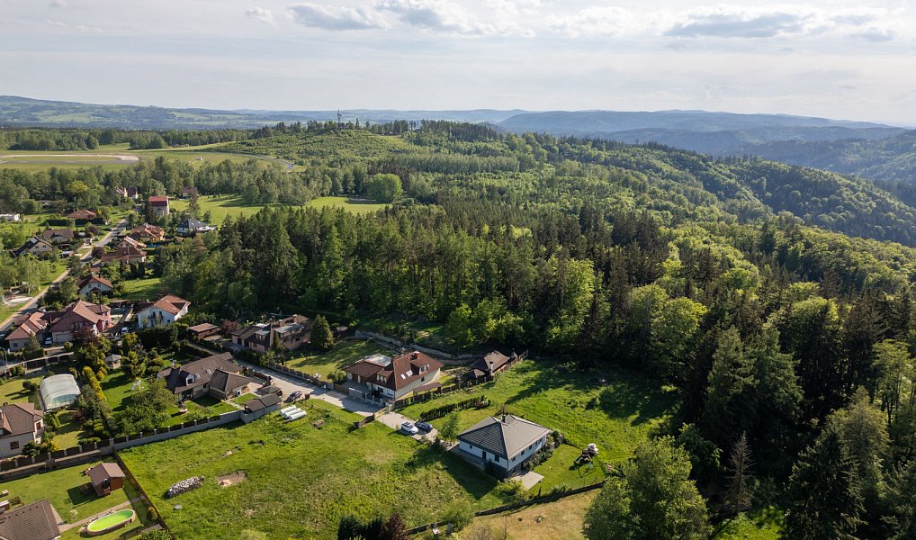 Prodej stavebního pozemku 3 902 m², Karlovy Vary – náhled fotky 6