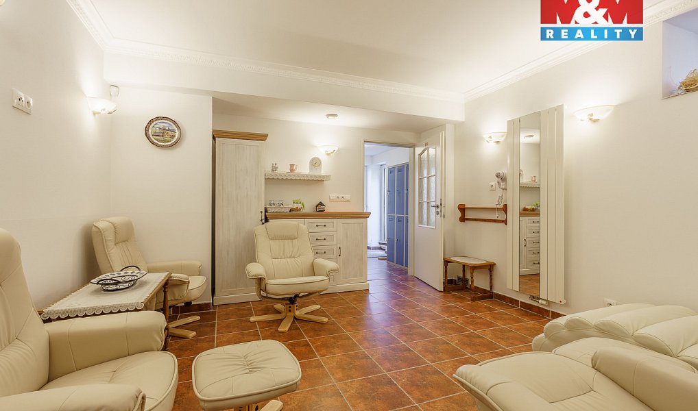Prodej nájemního domu, činžáku 402 m², Karlovy Vary – náhled fotky 7
