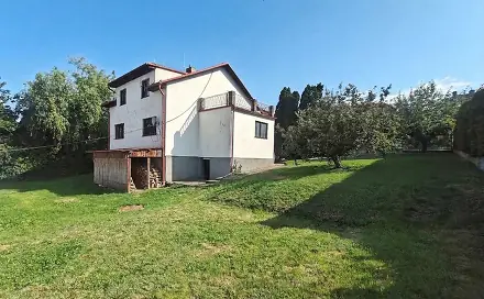 Prodej domu 257 m² s pozemkem 837 m²