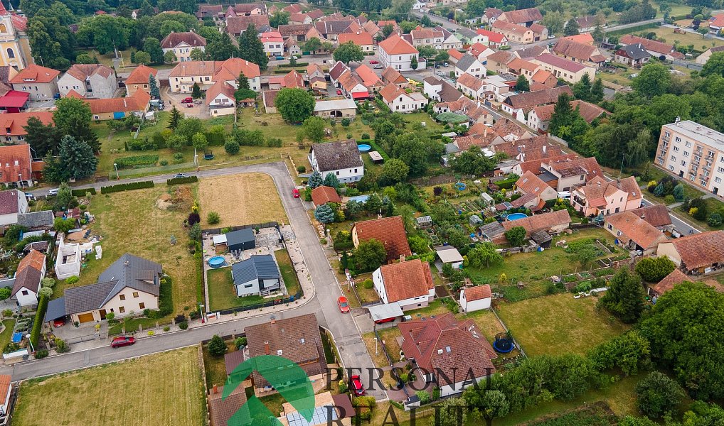 Prodej stavebního pozemku 340 m², Chroustovice – náhled fotky 17
