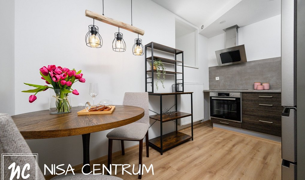 Pronájem bytu 2+kk 46 m², Jablonec nad Nisou – náhled fotky 2