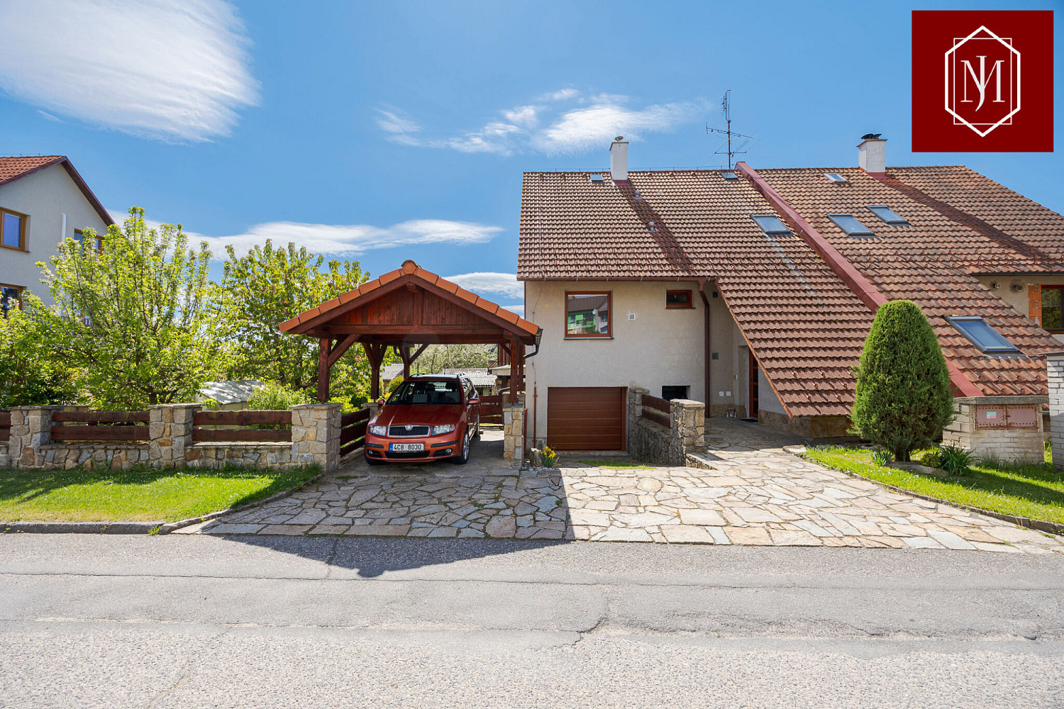 Prodej domu 130 m² s pozemkem 517 m² – fotografie 2