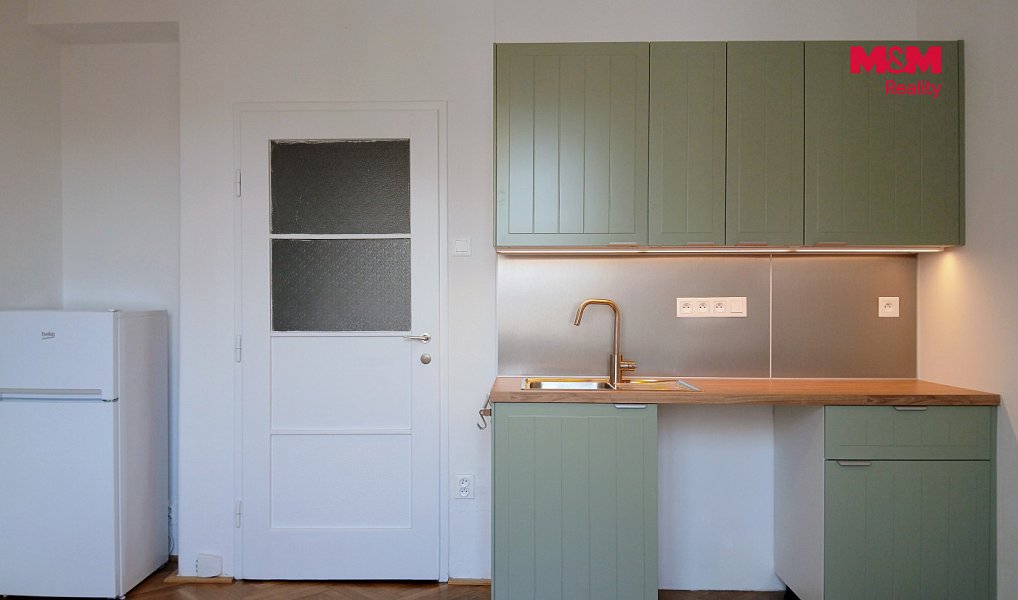 Pronájem bytu 1+kk 21 m², Praha – náhled fotky 2