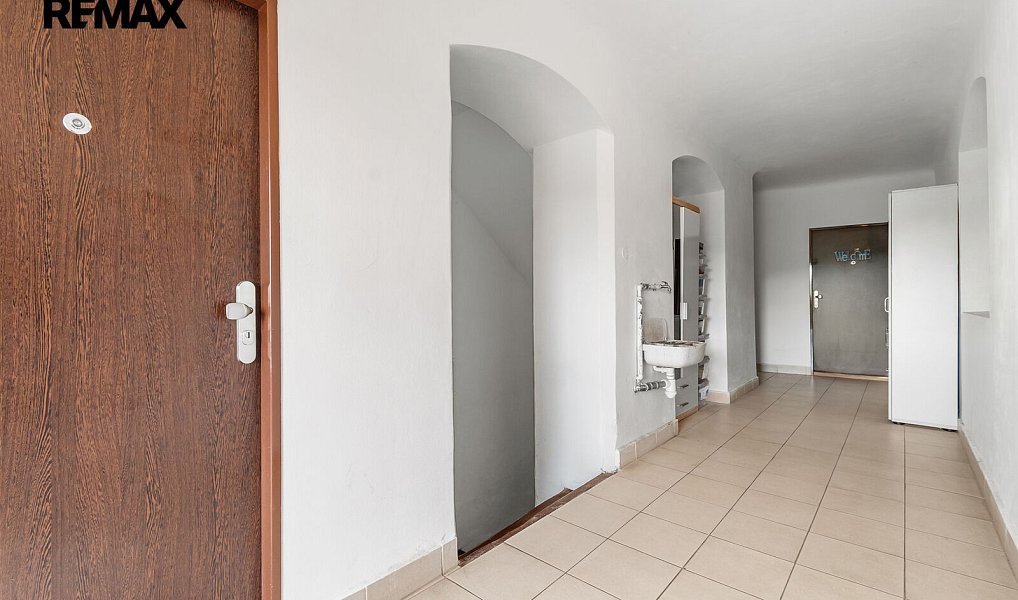 Prodej domu 335 m² s pozemkem 1 224 m², Přeštice – náhled fotky 18
