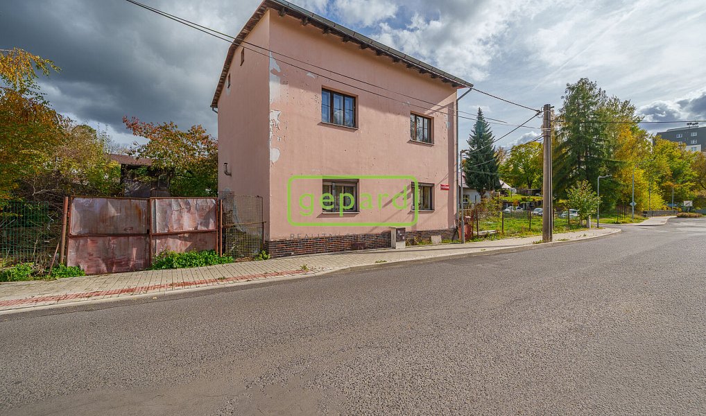 Prodej domu 200 m² s pozemkem 813 m², Chodov – náhled fotky 3