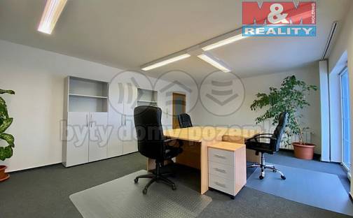 Pronájem kanceláře 31 m², Hlubčická, Krnov - Pod Bezručovým vrchem, okres Bruntál