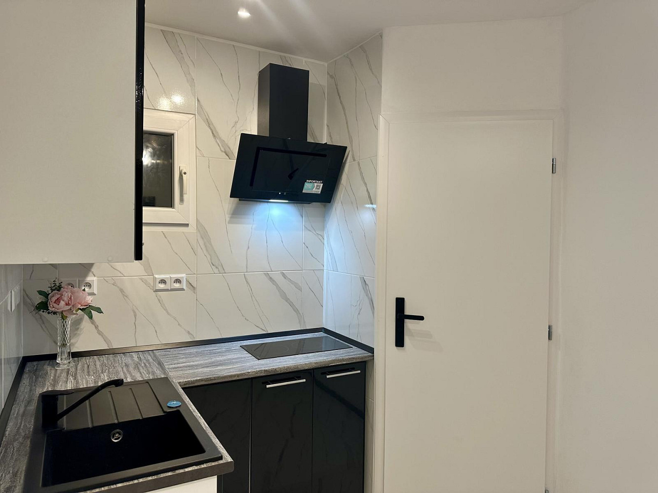 Pronájem bytu 1+kk 38 m² – fotografie 5