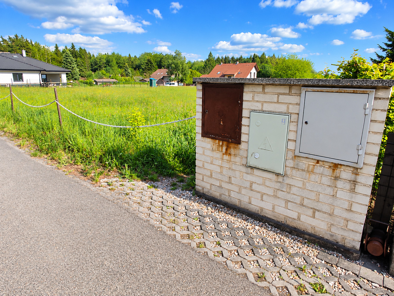 Prodej stavebního pozemku 1 176 m² – fotografie 3
