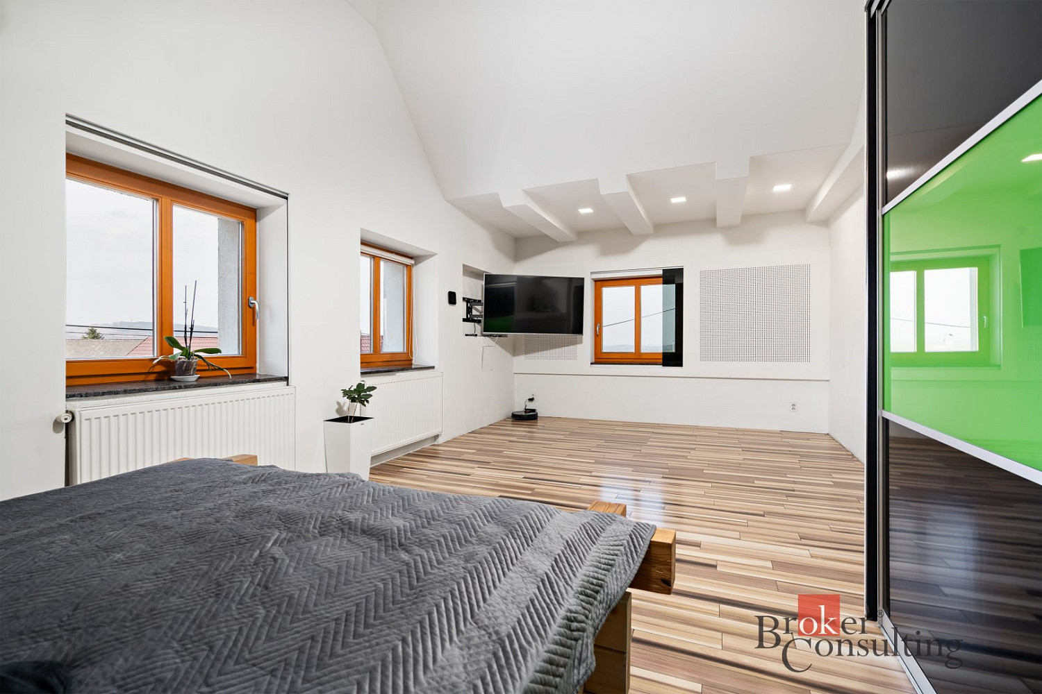 Prodej domu 100 m² s pozemkem 127 m² – fotografie 3
