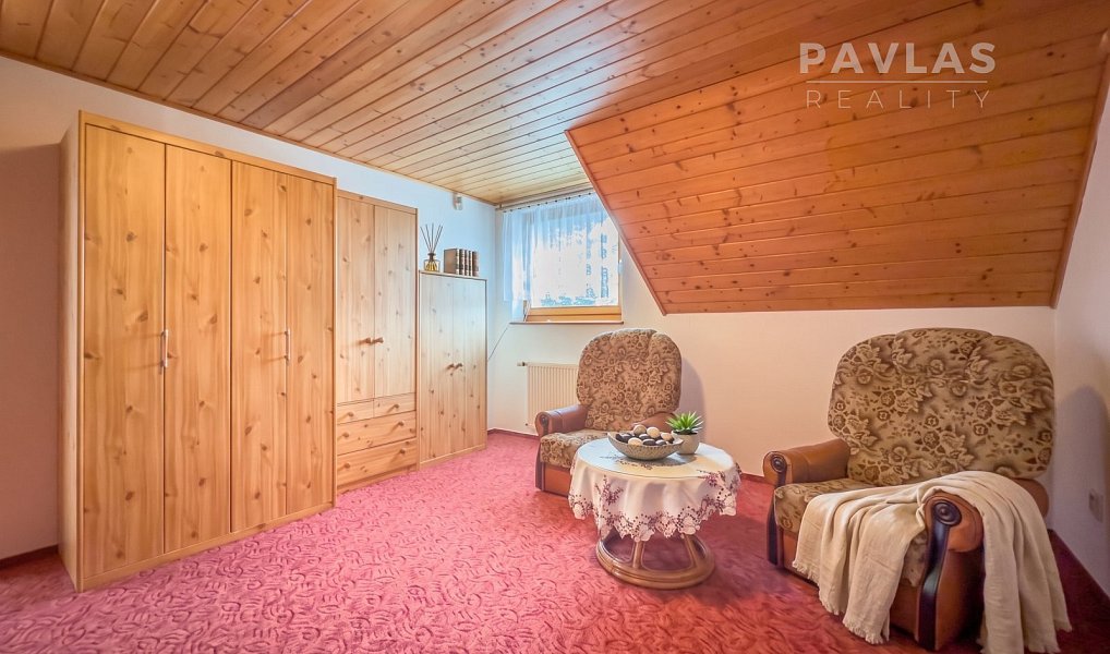 Prodej domu 240 m² s pozemkem 573 m², Černovice – náhled fotky 25