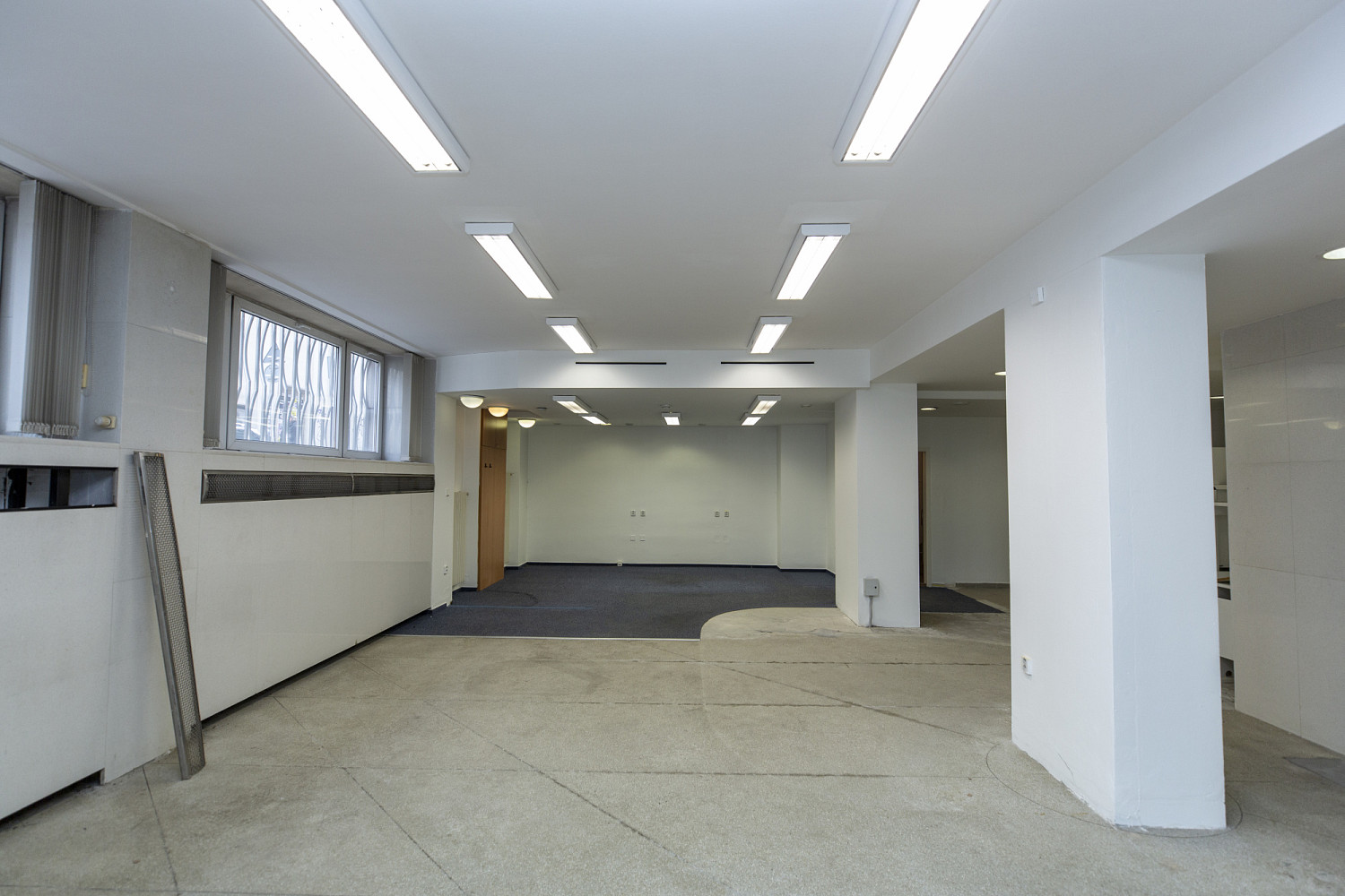 Pronájem obchodních prostor 119 m² - Widok 3