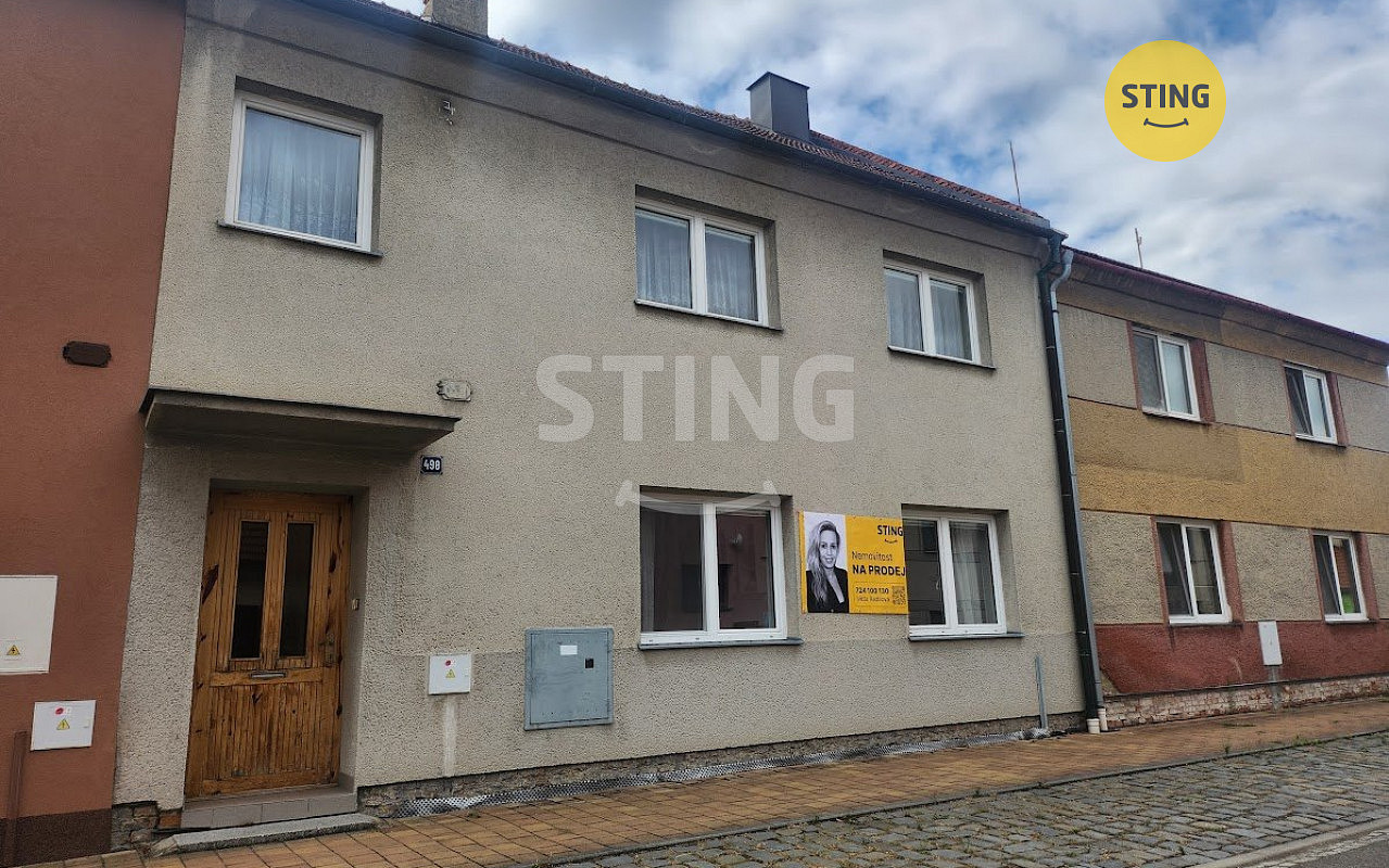 Prodej domu 240 m² s pozemkem 235 m²