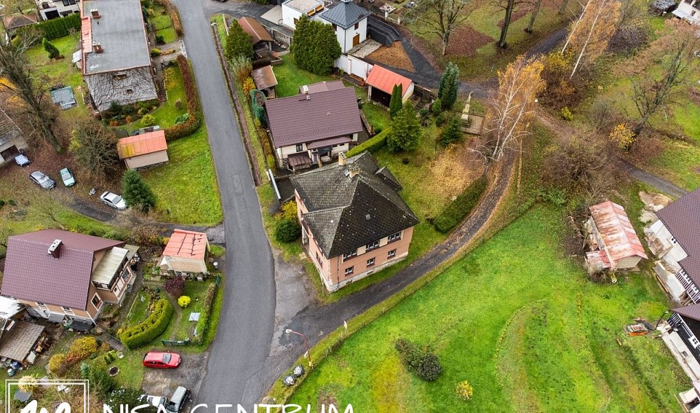 Prodej domu 220 m² s pozemkem 633 m², Benešov u Semil – náhled fotky 3