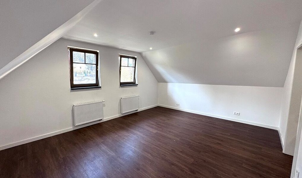 Prodej ubytovacího objektu 486 m², Dalovice – náhled fotky 22