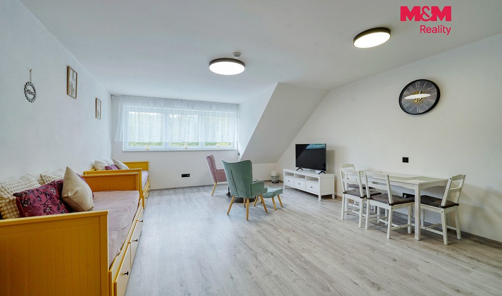 Prodej bytu 1+kk 49 m², Železná Ruda – náhled fotky 13