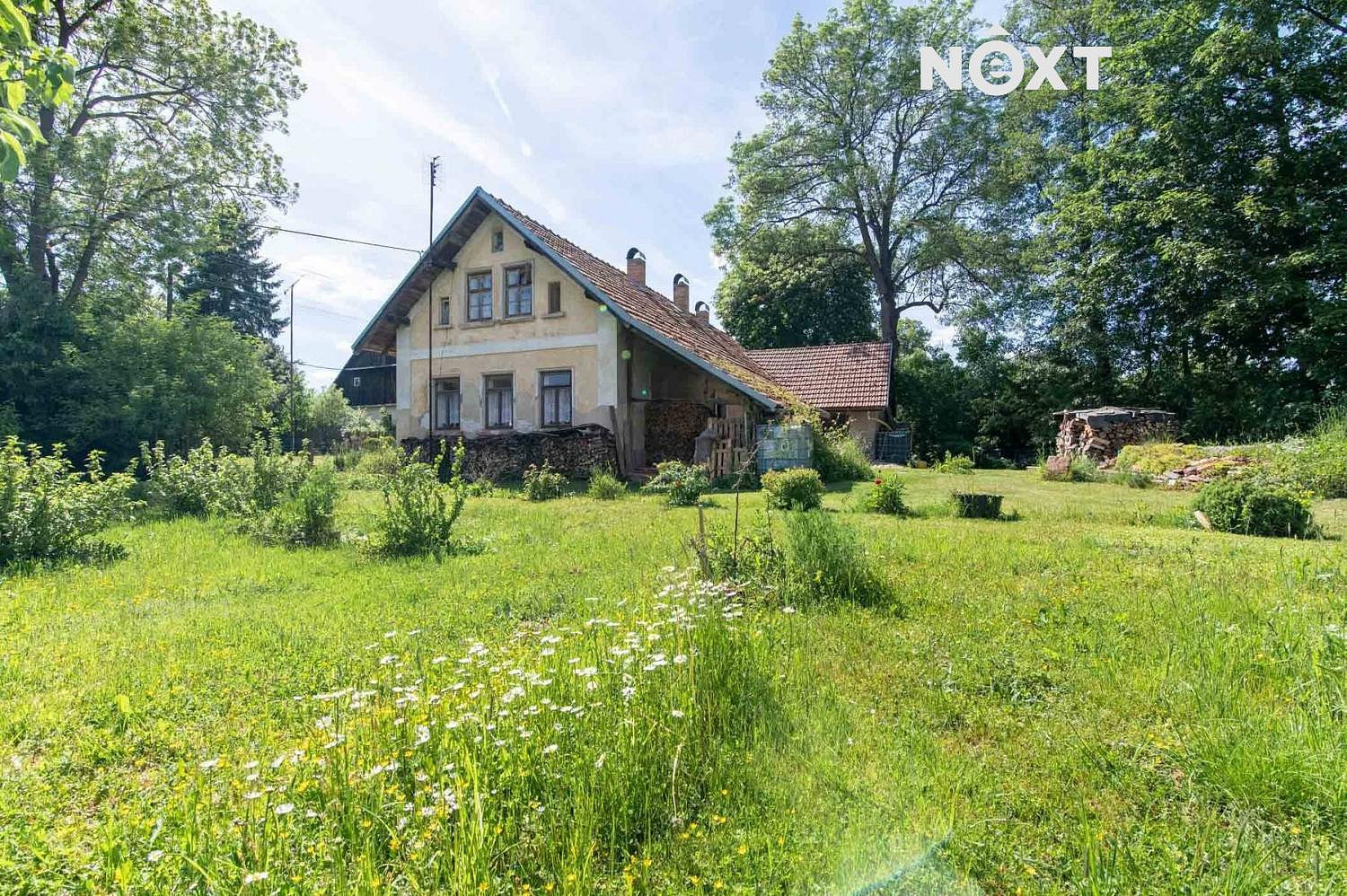 Prodej domu 107 m² s pozemkem 1 906 m²