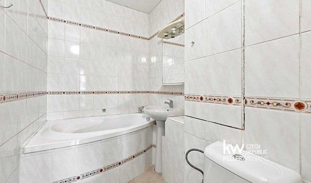 Prodej bytu 2+1 49 m², Bílina – náhled fotky 15