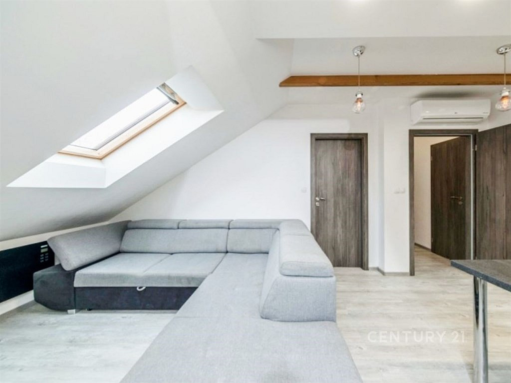 Pronájem bytu 2+kk 50 m²