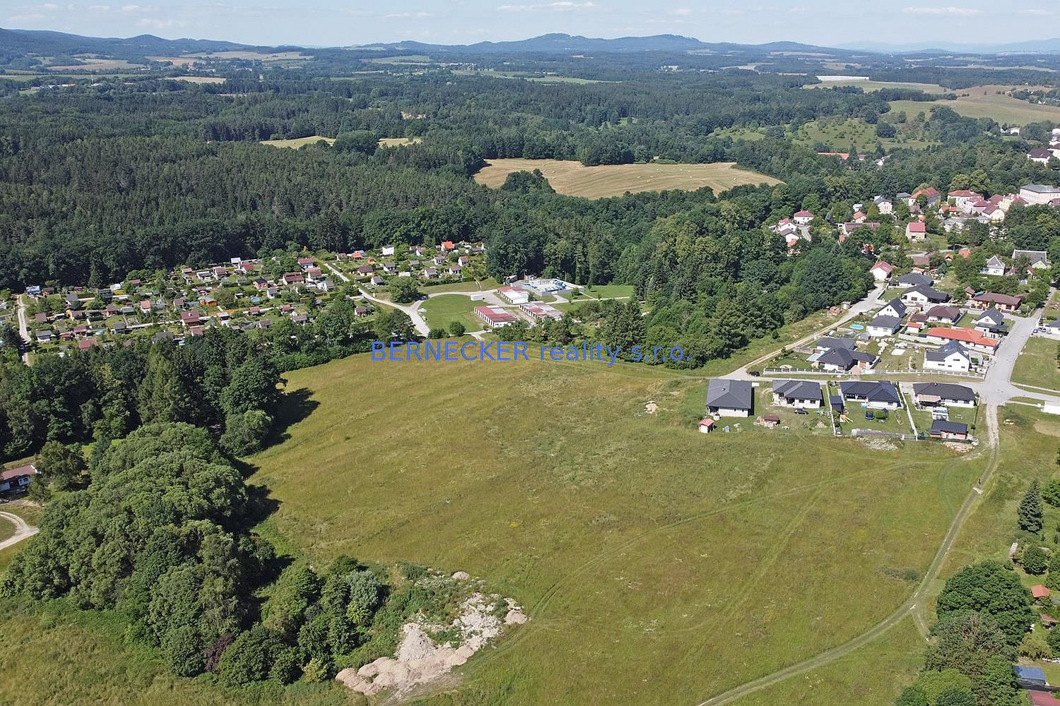 Prodej stavebního pozemku 22 938 m² – fotografie 4