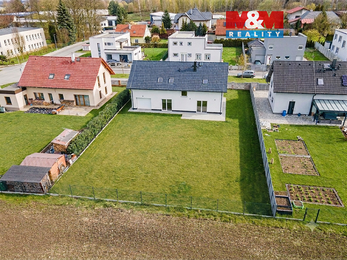 Prodej domu 188 m² s pozemkem 924 m²