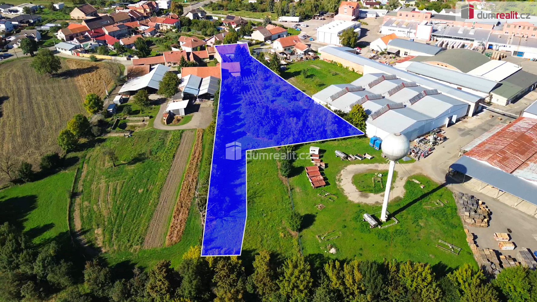 Prodej domu 190 m² s pozemkem 5 108 m² — photo 2