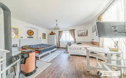 Prodej chaty/chalupy 133 m² s pozemkem 1 273 m², Vraný, okres Kladno