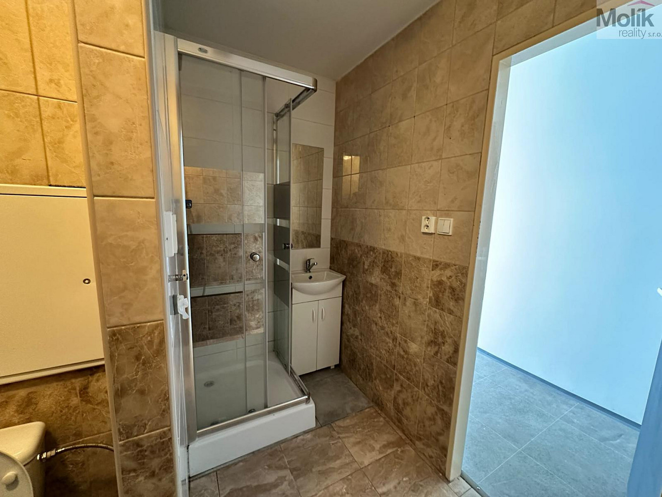 Pronájem bytu 1+kk 21 m² – fotografie 4