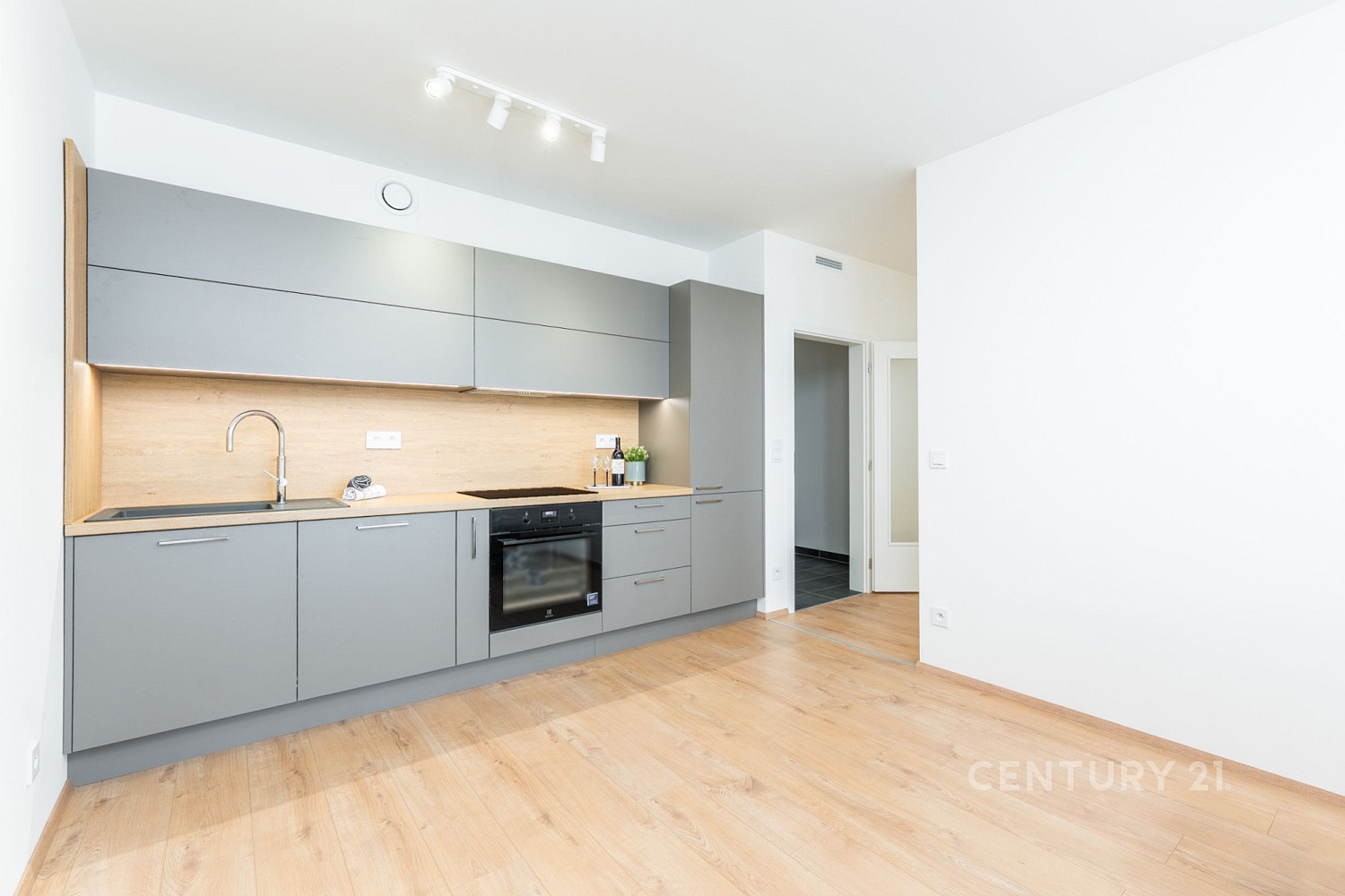 Prodej bytu 1+kk 28 m²