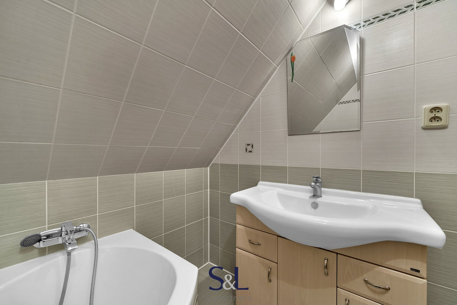 Prodej domu 127 m² s pozemkem 3 264 m² — photo 3