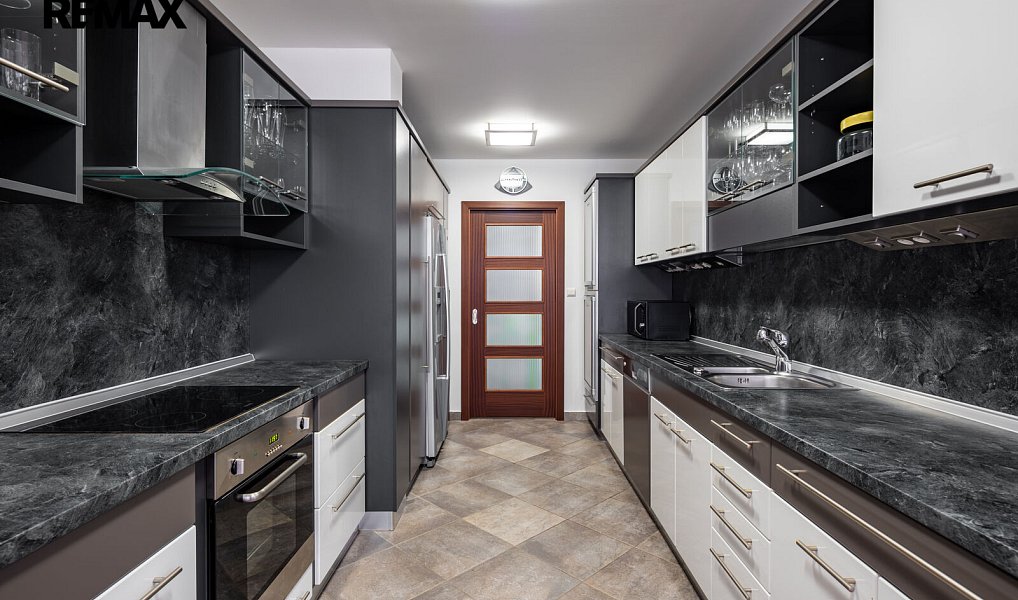 Prodej domu 325 m² s pozemkem 7 262 m², Děpoltovice – náhled fotky 7