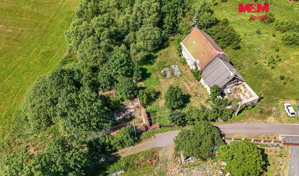 Prodej domu 210 m² s pozemkem 1 069 m², Verušičky – náhled fotky 2