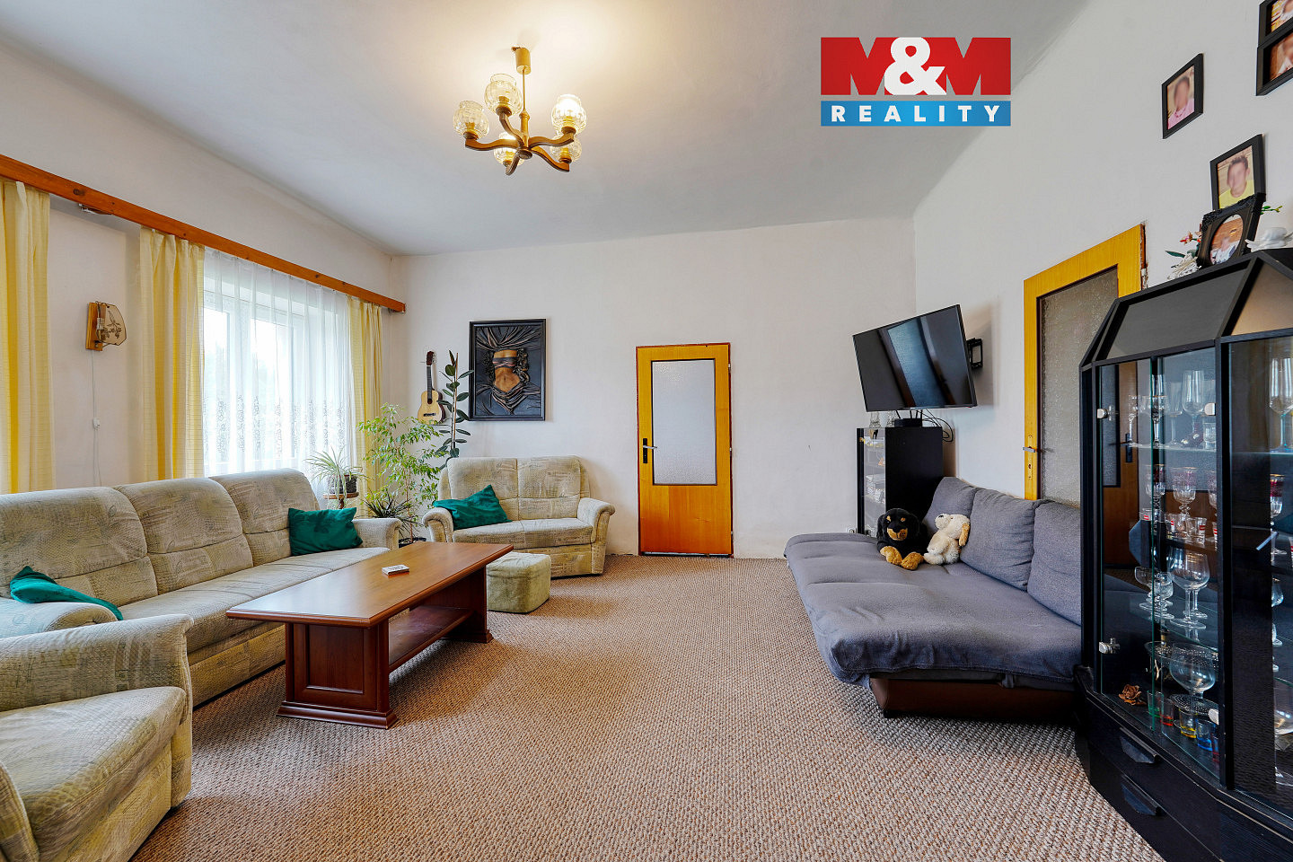Prodej domu 288 m² s pozemkem 3 348 m²