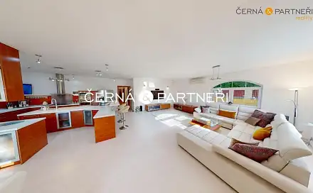 Prodej domu 602 m² s pozemkem 2 680 m², Vítězná, Ústí nad Labem - Svádov