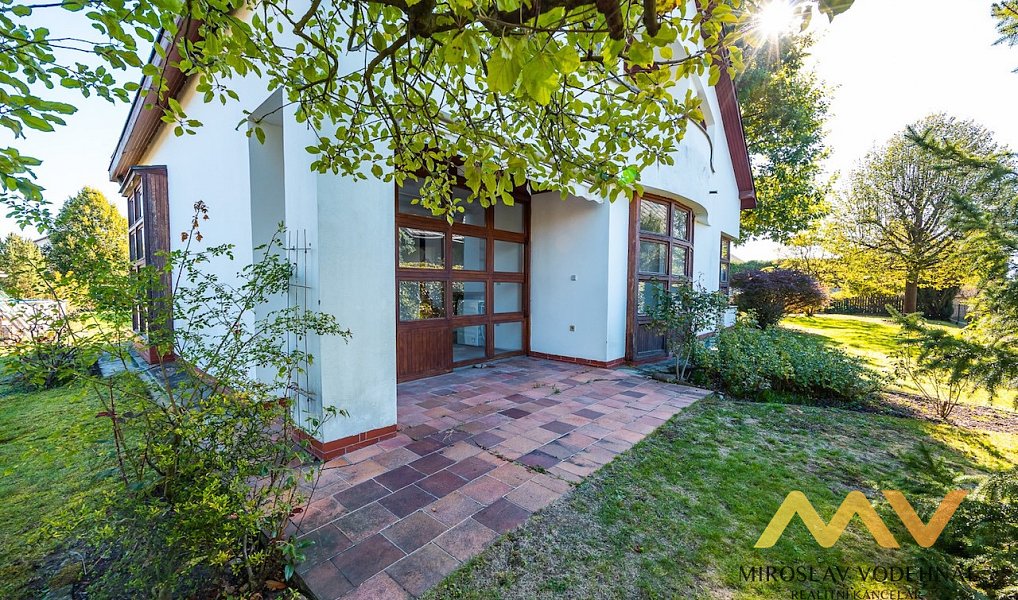 Prodej domu 159 m² s pozemkem 707 m², Hradec Králové – náhled fotky 2