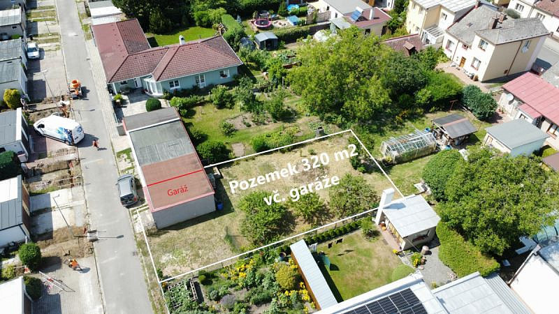 Stavební pozemek 320 m² s garáží, Pardubice - Studánka