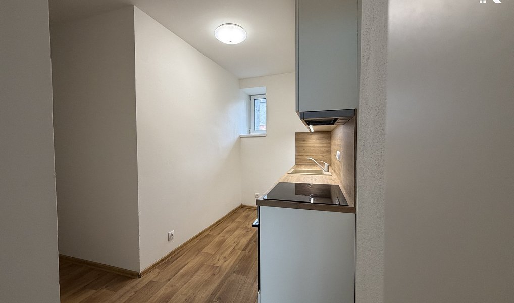 Pronájem bytu 2+kk 45 m², Kvasice – náhled fotky 5