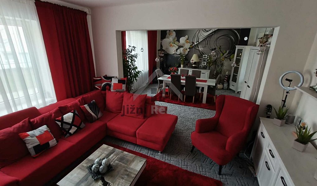 Prodej domu 450 m² s pozemkem 648 m², České Velenice – náhled fotky 8