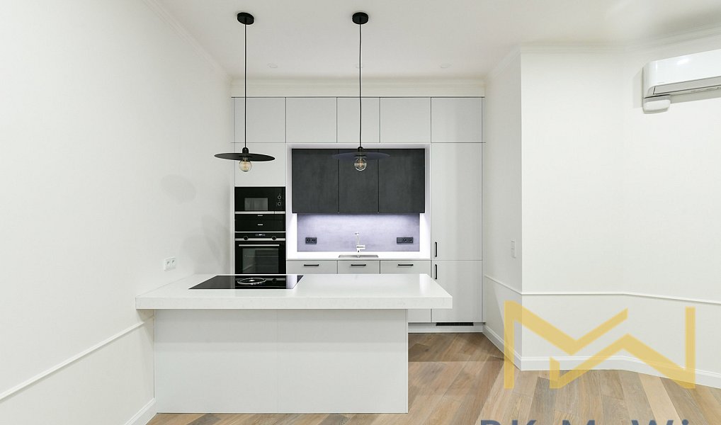 Pronájem bytu 4+kk 120 m², Praha – náhled fotky 3