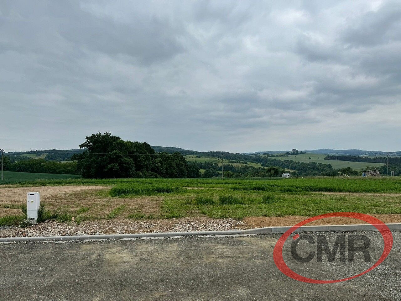 Prodej stavebního pozemku 1 061 m² – fotografie 3