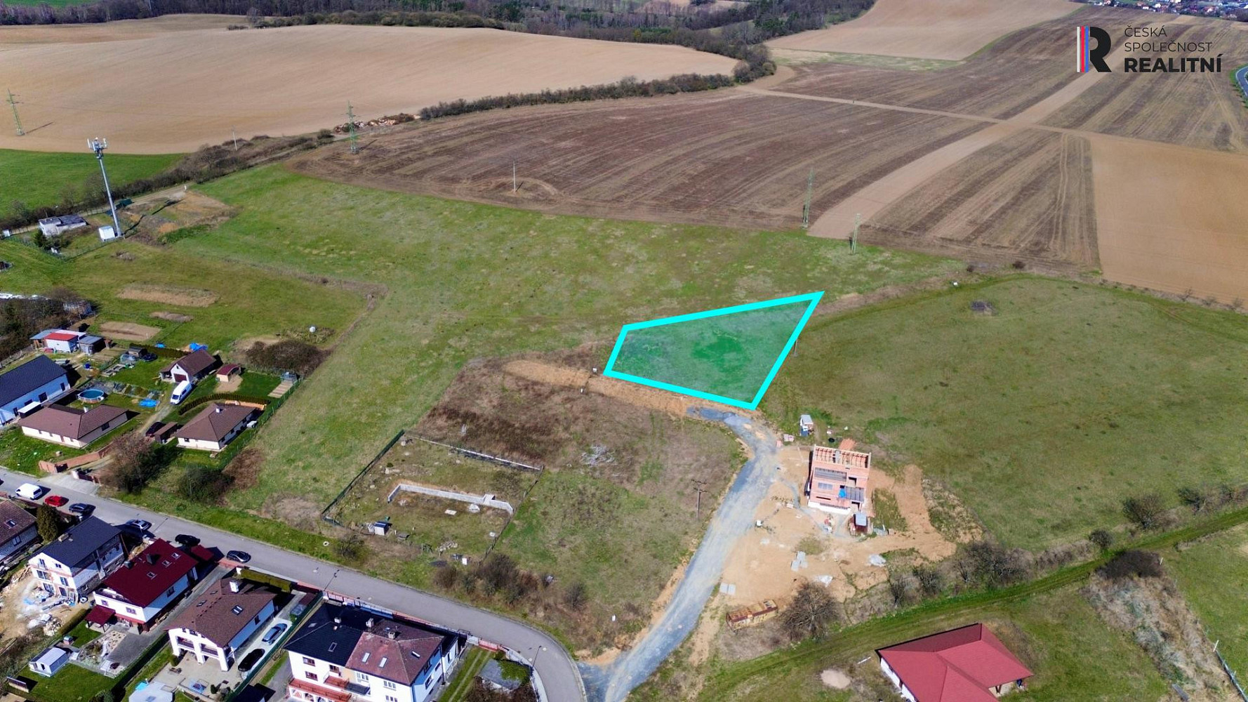 Prodej stavebního pozemku 1 627 m²