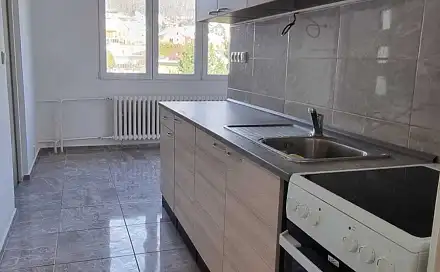Pronájem bytu 2+1 70 m², Děčín - Děčín VI-Letná