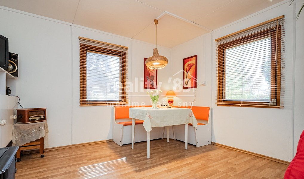 Prodej domu 127 m² s pozemkem 3 305 m², Hostivice – náhled fotky 21