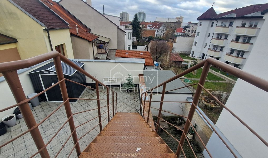 Prodej nájemního domu, činžáku 350 m², Chrudim – náhled fotky 27