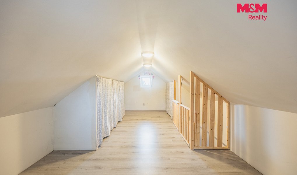Prodej stavebního pozemku 503 m², Prasek – náhled fotky 7