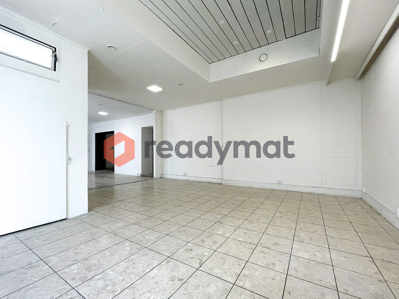Pronájem obchodních prostor 40 m² — photo 3