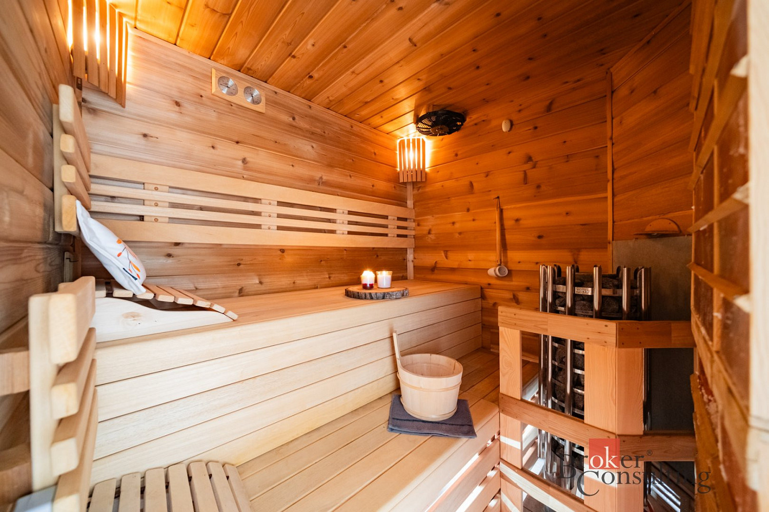 Prodej domu 268 m² s pozemkem 708 m² — photo 4